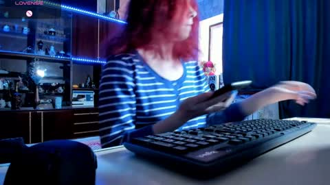 Snapshot of pa1e_pr1ncess chatting on 3, 2, 2025 Ella online show from 3, 2, 2025