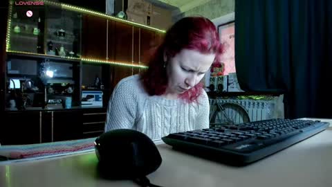 Snapshot of pa1e_pr1ncess chatting on 6, 2, 2025 Ella online show from 6, 2, 2025