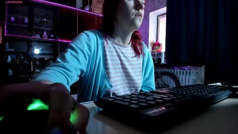 Snapshot of pa1e_pr1ncess chatting on 18, 2, 2025 Ella online show from 18, 2, 2025