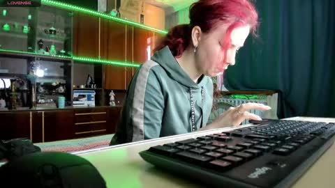 Snapshot of pa1e_pr1ncess chatting on 2, 3, 2025 Ella online show from 2, 3, 2025