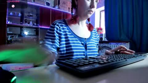 Snapshot of pa1e_pr1ncess chatting on 9, 3, 2025 Ella online show from 9, 3, 2025