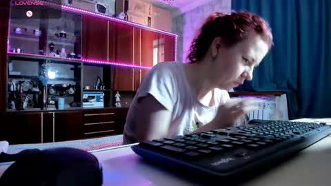 Snapshot of pa1e_pr1ncess chatting on 10, 3, 2025 Ella online show from 10, 3, 2025