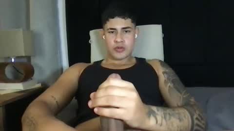 Javi    online show from 9, 1, 2025