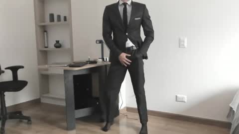 Snapshot of pablo_rincon95 chatting on 6, 12, 2024 pablo rincon95 online show from 6, 12, 2024