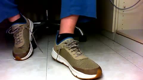 Snapshot of pablomenesssl chatting on 23, 12, 2024 Pablo Meness online show from 23, 12, 2024