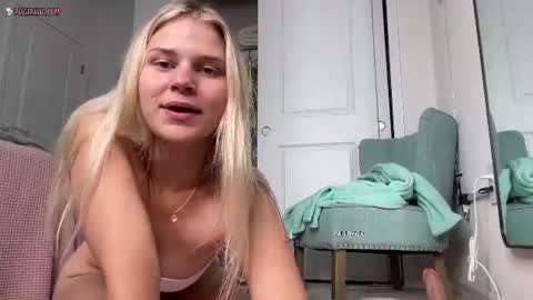 Snapshot of paigepawg chatting on 13, 6, 2026 PaigePawg online show from 13, 6, 2026