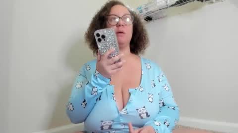 Snapshot of paisleehaze chatting on 13, 10, 2025 Paislee Haze online show from 13, 10, 2025