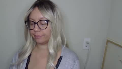 Paislee Haze online show from 24, 2, 2026