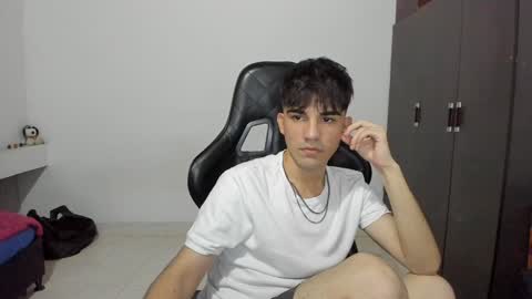 pakun_ online show from 20, 12, 2024