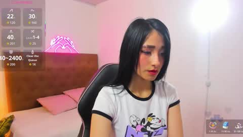palmerfox_tay online show from 2, 12, 2025