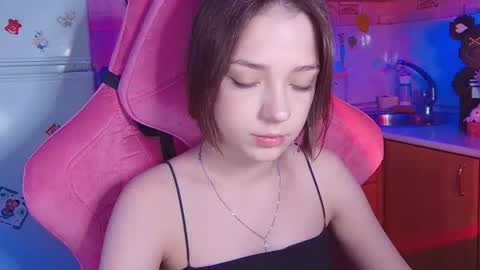Snapshot of pambeeslyy chatting on 13, 7, 2026 Pam online show from 13, 7, 2026