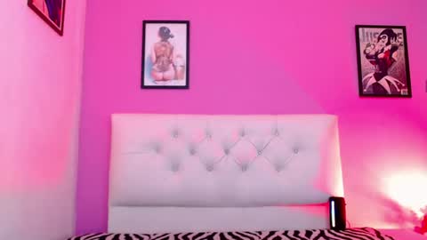 pamela_666_ online show from 25, 6, 2026