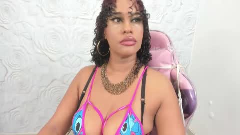Snapshot of pamela_guzmaan_ chatting on 27, 2, 2025 PAMELA online show from 27, 2, 2025
