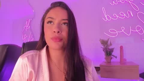 Manuela online show from 27, 2, 2025