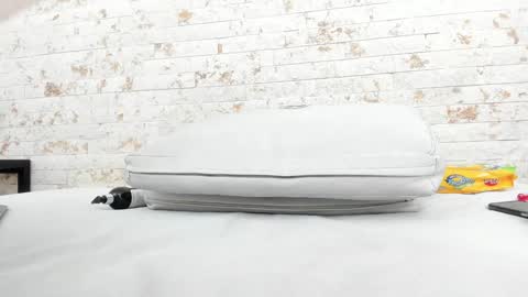 Pamela West online show from 20, 1, 2025