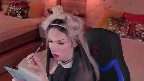 Pamelamy online show from 5, 3, 2025