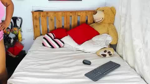 Pamela online show from 24, 9, 2025