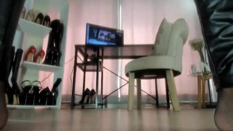 pamelasmith128858 online show from 26, 9, 2025