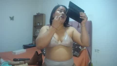 pamelitamartin online show from 20, 10, 2025