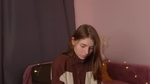 Snapshot of pamilarakestraw chatting on 7, 11, 2025 daniella online show from 7, 11, 2025