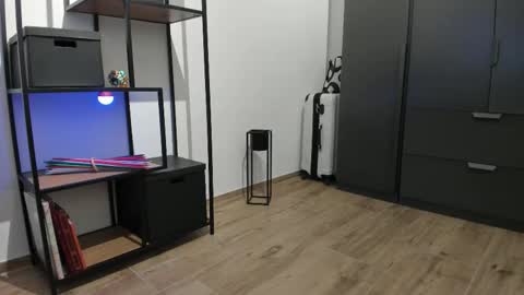 pampersandspanking online show from 24, 2, 2026