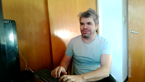 Pancho Madrid online show from 21, 5, 2026