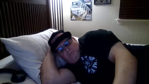 Snapshot of panos678442 chatting on 19, 4, 2026 panos online show from 19, 4, 2026