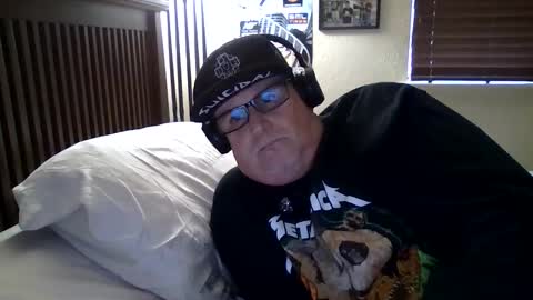 Snapshot of panos678442 chatting on 21, 4, 2026 panos online show from 21, 4, 2026