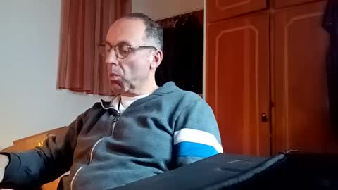 Snapshot of pansak1973 chatting on 15, 2, 2025 pansak1973 online show from 15, 2, 2025