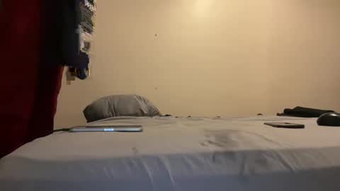 PantsLessTraveler online show from 22, 10, 2025