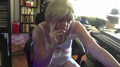 Snapshot of pantyvloletlace chatting on 1, 5, 2026 Pantyvioletlace online show from 1, 5, 2026