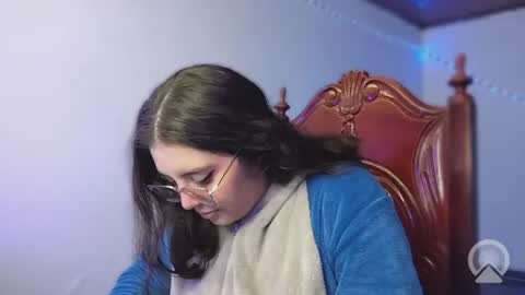 Snapshot of pao_ly chatting on 7, 7, 2026 Paola online show from 7, 7, 2026