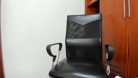 Snapshot of paoguerrax354 chatting on 15, 2, 2025 paoguerrax354 online show from 15, 2, 2025