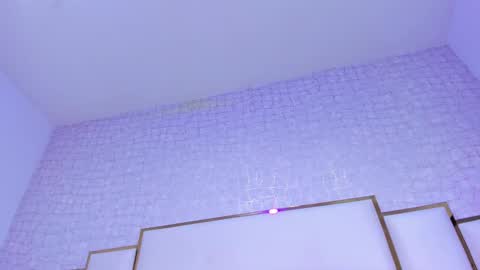 Paola  online show from 5, 10, 2025