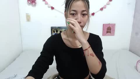 Paola online show from 5, 3, 2025