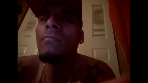 Snapshot of papasitoric0 chatting on 5, 2, 2026 papasitoric0 online show from 5, 2, 2026