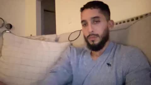 papicubano_guapo23cm online show from 13, 10, 2025