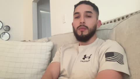 papicubano_guapo23cm online show from 16, 11, 2025