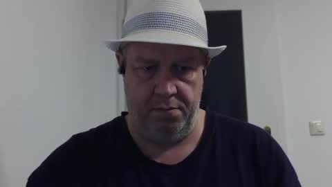 Snapshot of para3214 chatting on 8, 10, 2025 para3214 online show from 8, 10, 2025