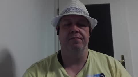 Snapshot of para3214 chatting on 17, 11, 2025 para3214 online show from 17, 11, 2025