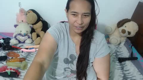 Snapshot of pareja_explosivasexx chatting on 21, 12, 2024 Luna online show from 21, 12, 2024