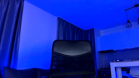 Paris online show from 2, 12, 2024