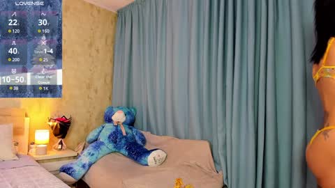 Snapshot of paris_x_hilton chatting on 8, 1, 2025 Paris online show from 8, 1, 2025