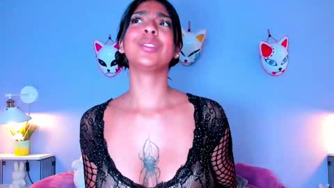 Paris online show from 6, 12, 2024