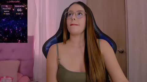 Snapshot of parisshayk chatting on 20, 2, 2026 Paris online show from 20, 2, 2026