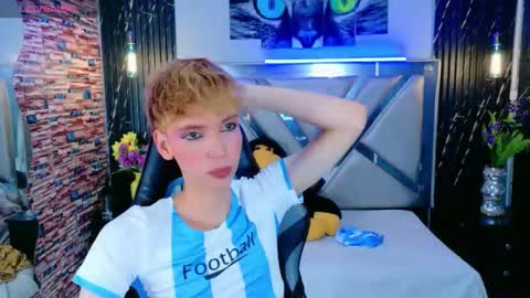 park_jimin1 online show from 13, 9, 2025