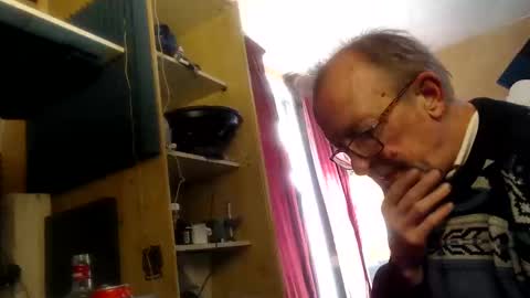 pascal88881 online show from 6, 12, 2024