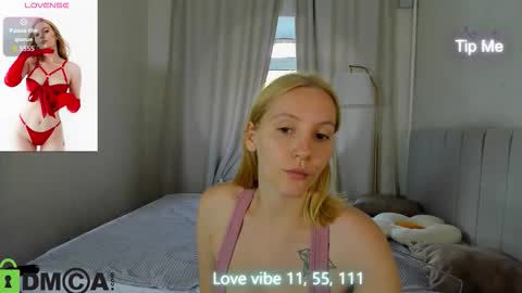 patr1cia_hart online show from 15, 9, 2025