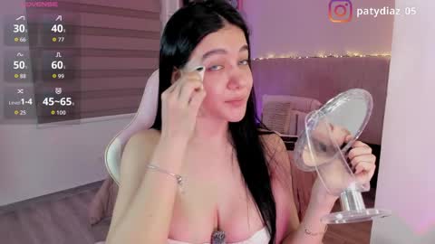 Snapshot of patricia69fox chatting on 7, 4, 2026 Paty online show from 7, 4, 2026