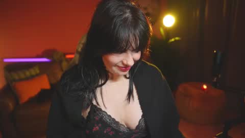 Snapshot of patricia_bennett chatting on 8, 3, 2025 Patricia online show from 8, 3, 2025